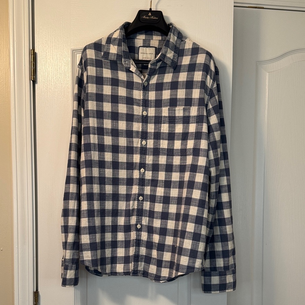 American Eagle Outfitters Navy and White Plaid Shirt